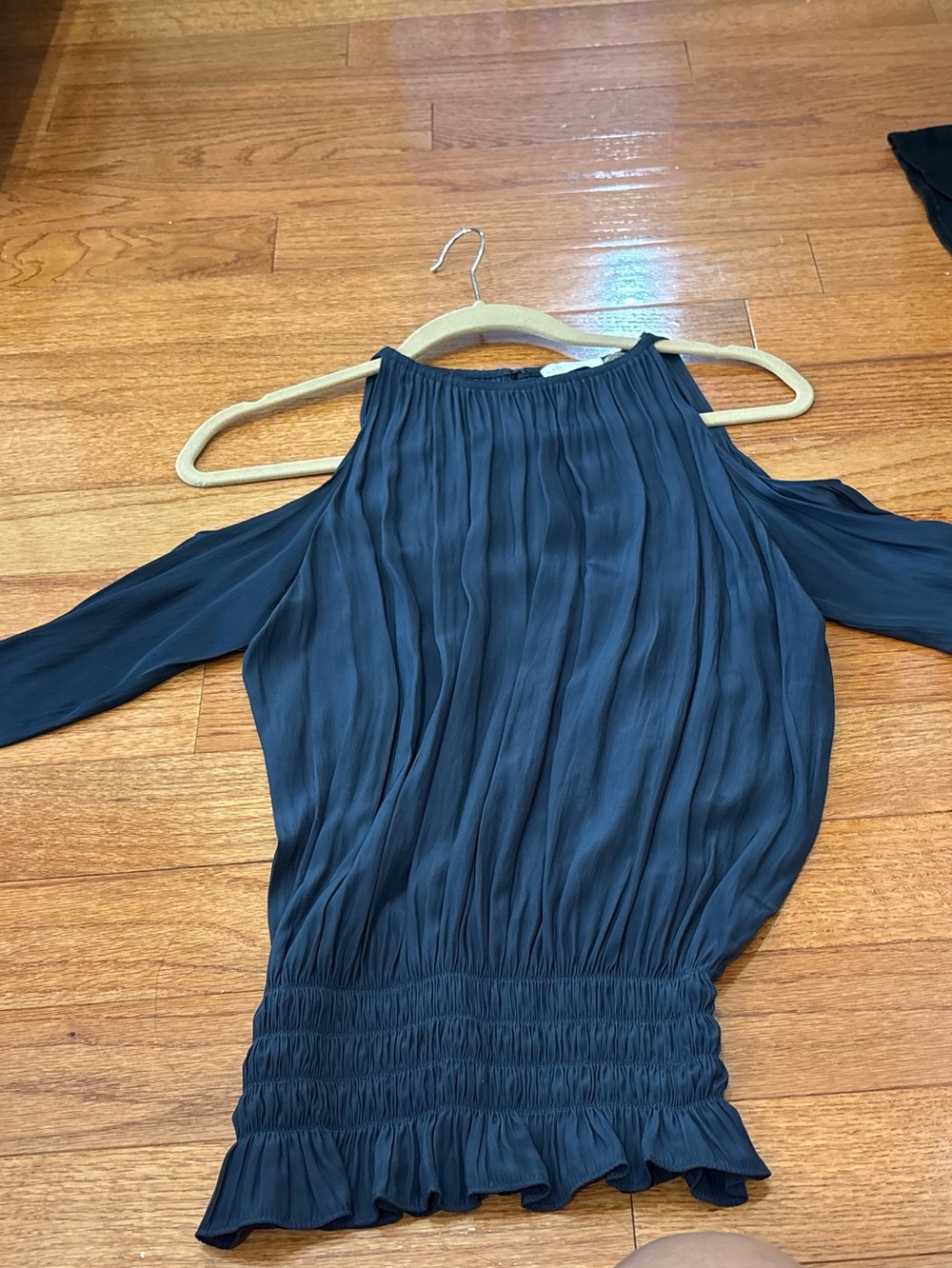 Ramy Brook Cold-Shoulder Blouson Long Sleeve Blouse Small - Picture 4 of 4